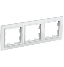 BRITE Рамка 3-ая РУ-3-БрБ белый  BR-M32-K01  IEK