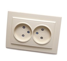 PST10-9013-02 Розетка 2-местная б/з, 250В, 10А с защитной шторкой, серия Эрна, слоновая кость  39239  STEKKER