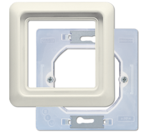 Рамка 9090 мм, в комплекте с уплотнительной мембраной для установки изделий серии WU 600; слоновая кость  CD681WUW  Jung