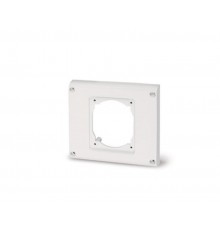 Крышка 136х125 с посадочным местом 70х87 (под розетки на 16ампер)  DIS6540125  DKC