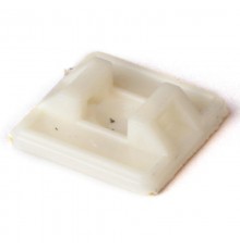 Монтажная база самоклеящаяся, белая, 27х27  25427  DKC