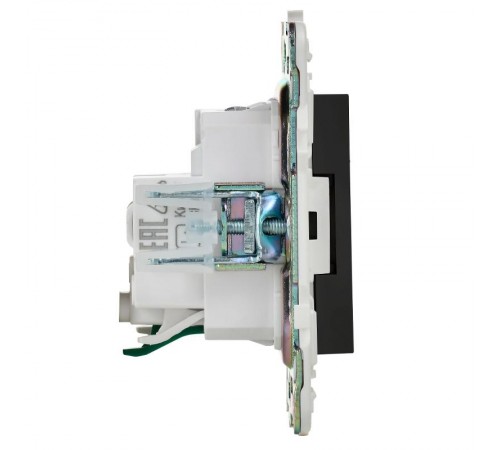 SKANDY Розетка с заземлением с защитными шторками 16А б/к SK-R06Bl черный  SK-R14-16-1-K02  IEK