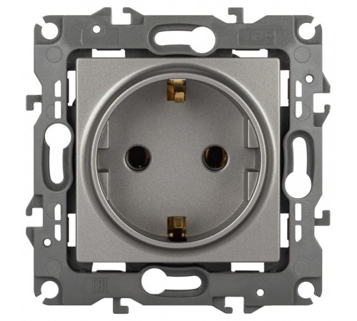 Розетка ЭРА Серия 12 12-2101-16 с заземлением, 16А-250В, титан   Б0065662  ЭРА