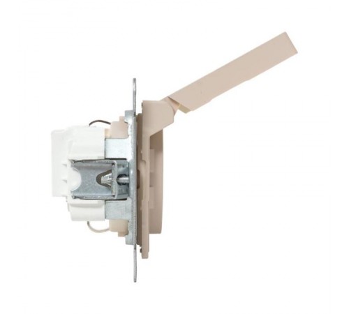 Механизм розетки, 16А, IP44, с заземлением, со шторками, c крышкой, кремовый Эпика  UP1-SOI-111-44 EKF