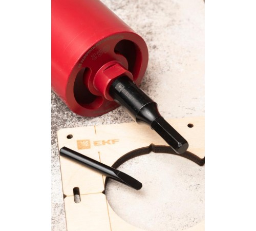 Адаптер Hex M16 с центровочным сверлом Expert  ad-hex  EKF