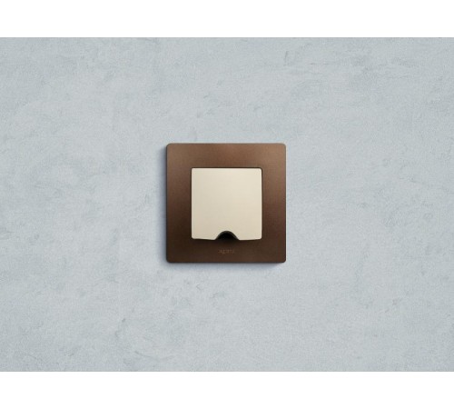 Etika Слоновая кость Вывод кабеля IP21  672329  Legrand