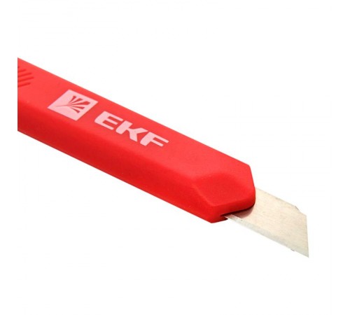 Нож с сегментированным лезвием 9 мм НСМ-10 Master  ncm-10-ms  EKF