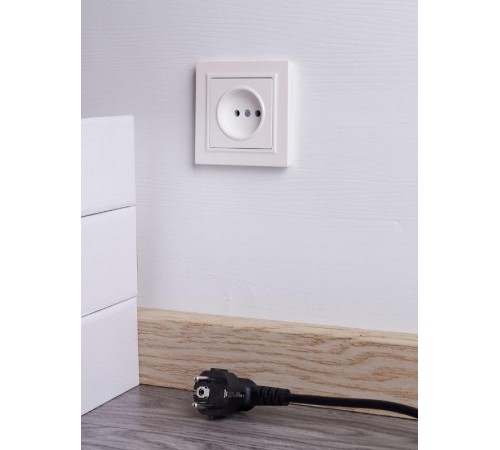 BRITE Розетка без заземления без шторок10А в сборе РСР10-1-0-БрЖ жемчуг  BR-R10-10-K36-F  IEK