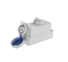 Розетка наружной уст. с механической блокировкой и боковым расположением разъема IP67 32А 2P+E 230В  DIS5613283  DKC