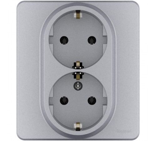 Inspiria Алюминий Розетка 2-ая с заземлением С/У 16А с рамкой  673752  Legrand