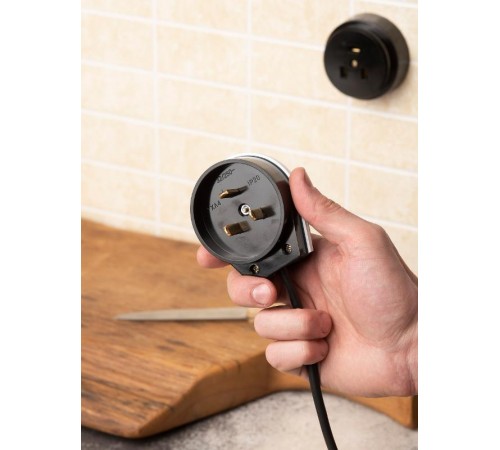 Вилка для разъема РШ-ВШ 32А 250В 2P+PE карболитовая черн.  AS-250-B-02  EKF