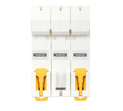 Выключатель автоматический трехполюсный M06N 3P D 20А 6кА ARMAT  AR-M06N-3-D020  IEK