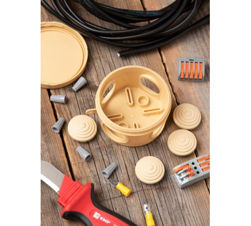 Коробка распределительная КМР-040-038 с крышкой (65х40) 4 мембранных ввода светлое дерево IP54 EKF PROxima  plc-kmr-040-038-s  EKF