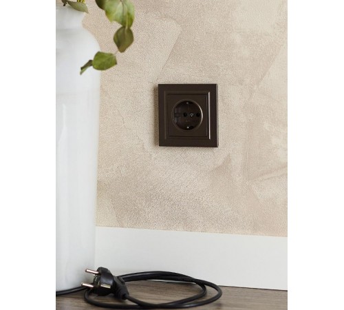 BRITE Рамка 1-ая IP44 РУ-1-БрТБ-44 темная бронза  BR-M12-44-K45  IEK