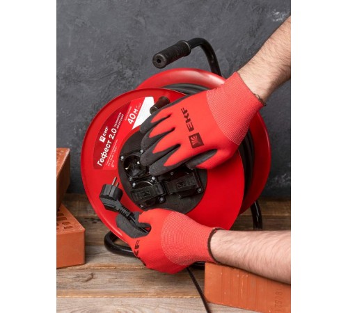 Удлинитель на катушке "Гефест 2.0" 4 гнезда 40м с заземлением и предохранителем КГ 3*2,5 16А/3,5кВт IP44 PROxima  UKG02-16-R325-4-40-IP44  EKF