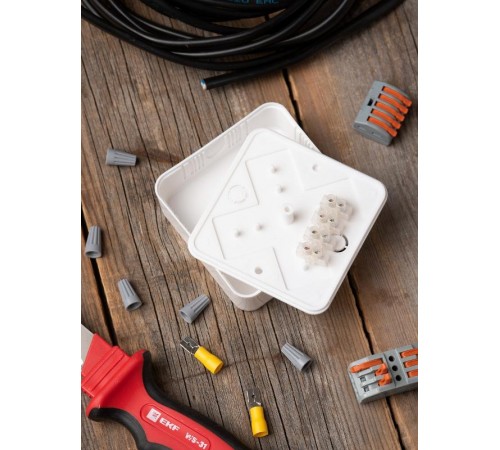 Коробка распределительная КМР-030-030кг наружная (75х75х25) белая с клеммником EKF PROxima  plc-kmr-030-030kg  EKF