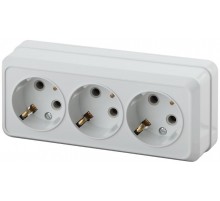 2-206-01 Intro Розетка 3х2P+E, 16А-250В, IP20, ОУ, Quadro, белый  Б0036145  Intro