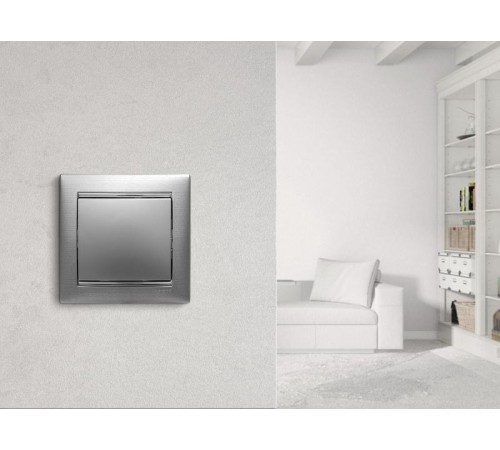 Valena Алюминий Выключатель 1-клавишный  770101  Legrand