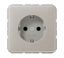 Штепсельная розетка SCHUKO 16А / 250В, пружинные зажимы; металл; платина; CD500  CD1520PT  Jung