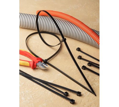 Хомут нейлоновый черный (8,2х810) (100шт.) EKF Basic  plc-cb-8.2x810  EKF