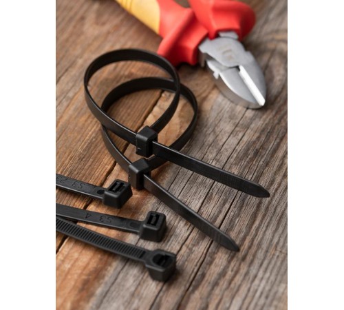 Хомут нейлоновый ЧЕРНЫЙ 7,2х150 (уп./100шт) EKF Simple  plc-cb-7.2x150  EKF