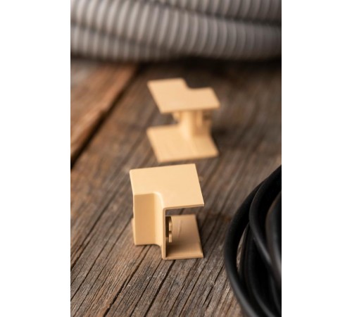 Угол внутренний (25х16) (4 шт) Plast EKF PROxima   под светлое деревоibl-25-16x4EKF