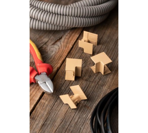 Угол внутренний (25х16) (4 шт) Plast EKF PROxima   под светлое деревоibl-25-16x4EKF