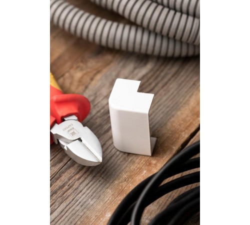 Угол внешний (40х16) (4 шт) Plast EKF PROxima Белыйobw-40-16x4EKF