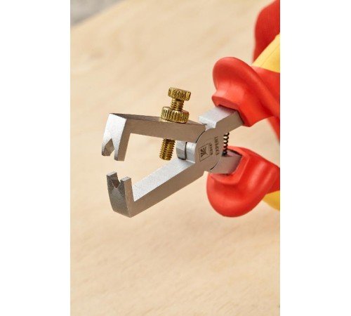 Стриппер Expert 160 мм 1000В EKF PROximast-160-exp-inEKF