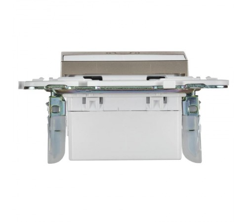 SKANDY Кнопка звонка с индикацией для отелей 10А SK-V17Sh шампань   SK-V14-2-10-K37  IEK