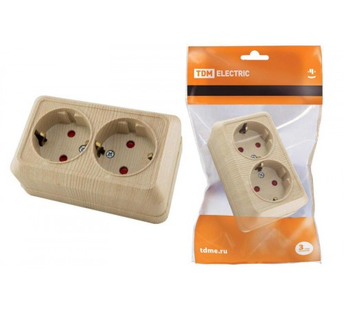 Розетка двойная 2П+З открытой установки с з/ш IP20 16А, сосна "Ладога"   SQ1801-0056  TDM