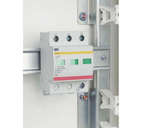 Ограничитель импульсного перенапряжения ОПС1-B 3Р In=30kA Un=400B Im=60kA  MOP20-3-B  IEK