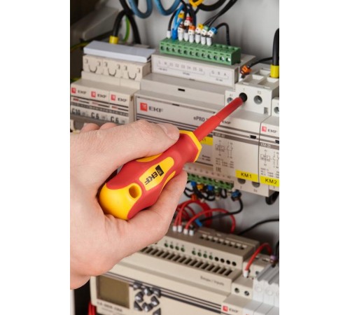 Отвертка Master PH1x80 мм 1000В EKF Basicph-1-80-mas-inEKF