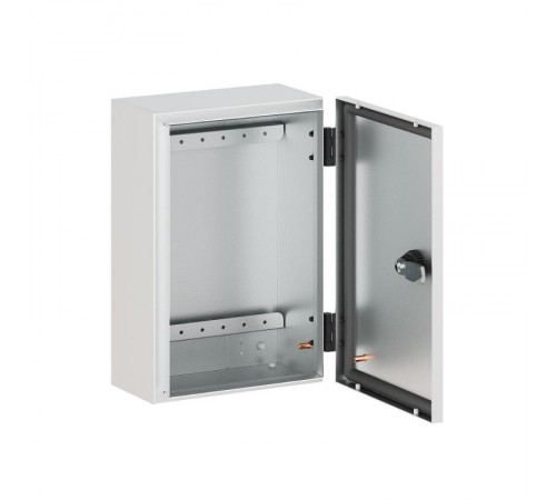 Корпус клеммный металлический SDE ВхШхГ 300x200x120 мм с дверцей  R5SDE3212C  DKC