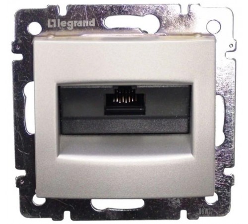 Valena Алюминий Розетка комп(RJ45) 1-ая 5 кат ISDN 300MHz 8конт  770141  Legrand