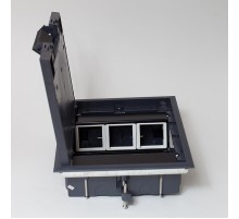 Люк на 6 поста(45*45)металл/пластик с пластиковой коробкой IP40 под углом  300007  SPL