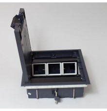 Люк на 6 поста(45*45)металл/пластик с пластиковой коробкой IP40 под углом  300007  SPL