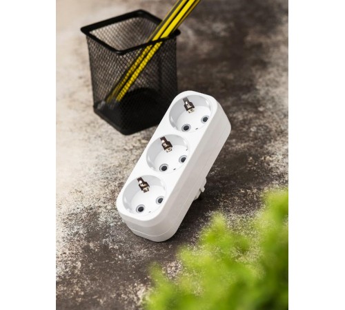 Разветвитель 3 гн. с/з плоский 16А 250B EKF PROxima  ARP16-3  EKF