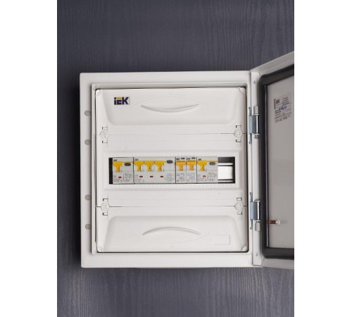 Выключатель автоматический дифференциального тока АВДТ 34 3п+N 32А C 30мА тип A  MAD22-6-032-C-30  IEK