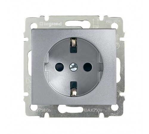 Valena Алюминий Розетка 1-ая с/з с защитными шторками  770121  Legrand