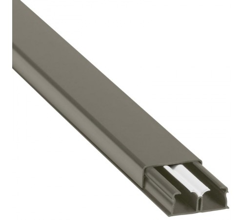 Кабель-канал 32*12.5 пл. с перегородкой кор DLPlus  030078  Legrand