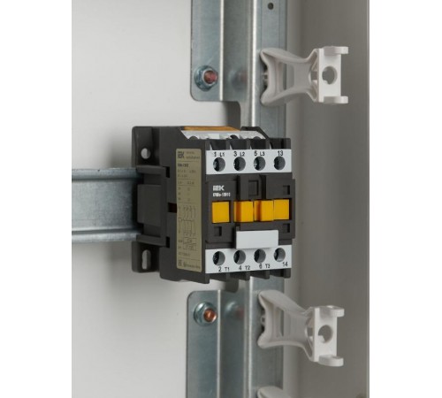 Контактор КМИе-10910 9А 230В/АС3 1НО  KKME11-009-230-10  GENERICA