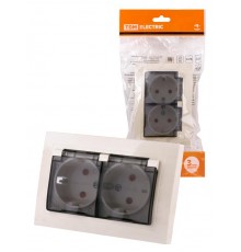 Розетка двойная 2П+З с защ. шт. и прозрачной крышкой 16А 250В IP44 сл. кость "Таймыр"  SQ1814-0177  TDM