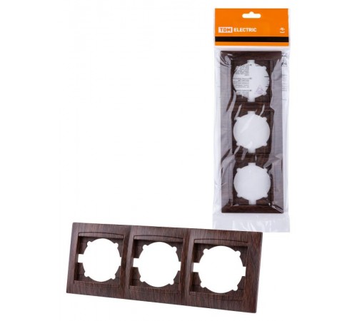 Рамка 3-х постовая горизонтальная венге "Лама"  SQ1815-0431  TDM