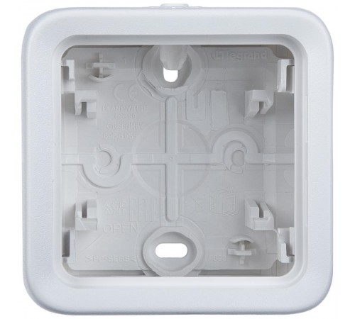Plexo Arctic Антибактериальный Белый Монтажная коробка 1-ая для наружного монтажа IP55  070741  Legrand
