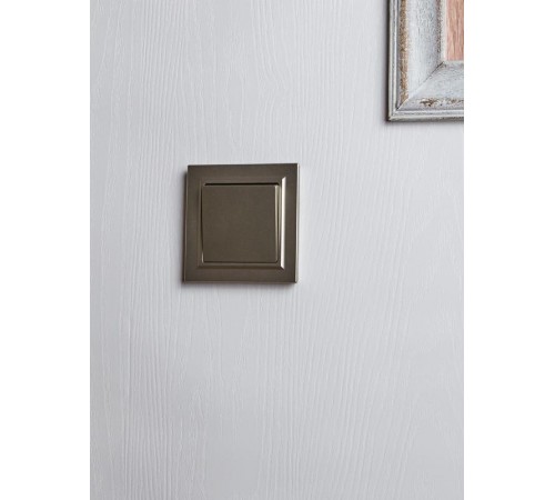 BRITE Выключатель 1-клавишный перекрестный 10А ВС10-1-3-БрШ шампань  BR-V13-0-10-K37  IEK