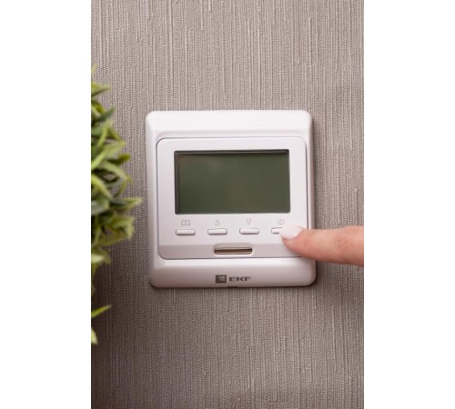 Термостат для теплых полов электронный 16 A 230В с датчиком пола  EKF Proxima  ett-1  EKF