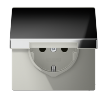 Штепсельная розетка SCHUKO 16A 250V~ с откидной крышкой; полированный хром  GCR1520KL  Jung