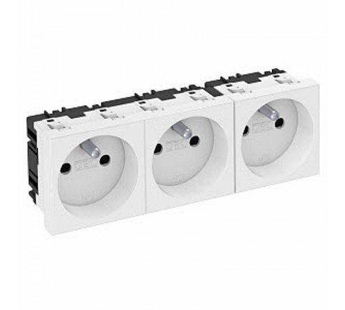 Розетка тройная 0° франц. стандарт, 250 В, 16A (белый) (STD-F0 RW3)  6120192  OBO Bettermann