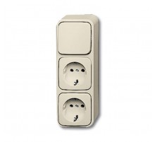 Блок из 1-клавишного перекл. и 2-х розеток SCHUKO для открытого монтажа, серия Busch-Duro 2000 AP, цвет сл. кость 1686-0-0013 2CKA001686A0013  ABB